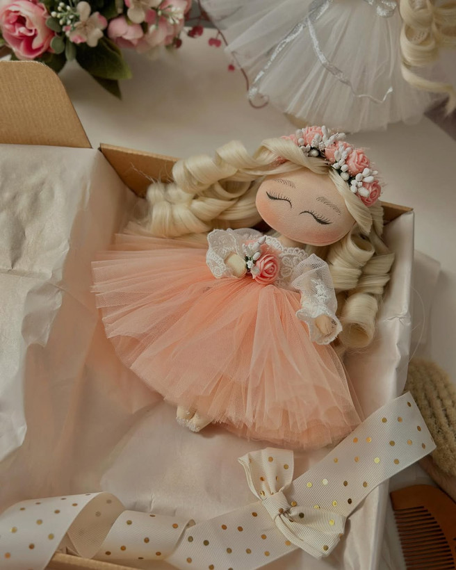 عروسک فرشته