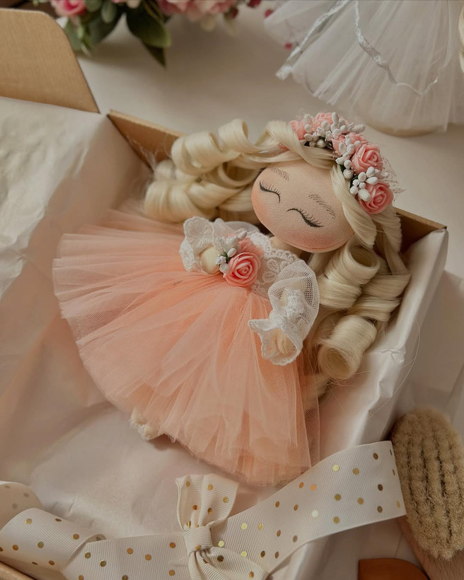 عروسک فرشته