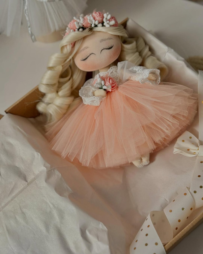 عروسک فرشته