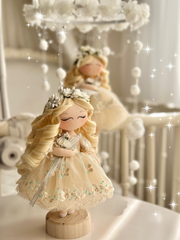 عروسک فرشته