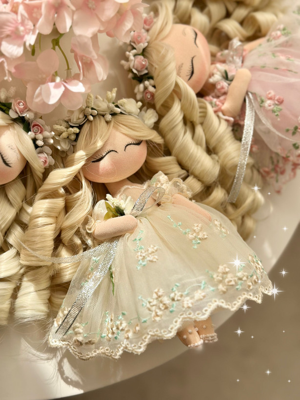 عروسک فرشته