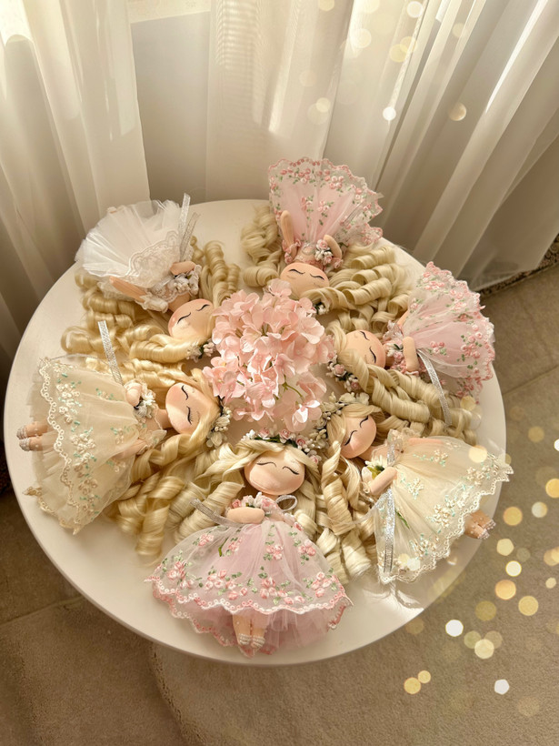 عروسک فرشته