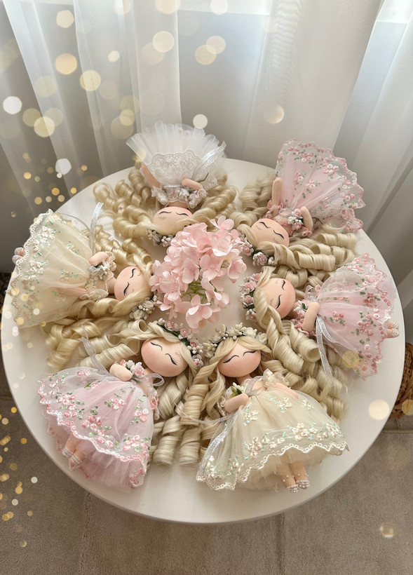 عروسک فرشته