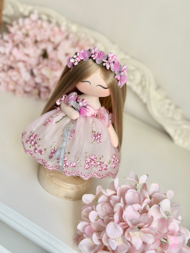عروسک فرشته