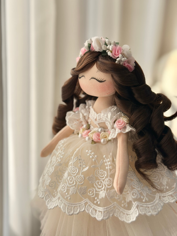 عروسک فرشته
